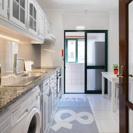 Guestready - Modern 2Br Flat In Vila Nova De Gaia Porto Exterior photo